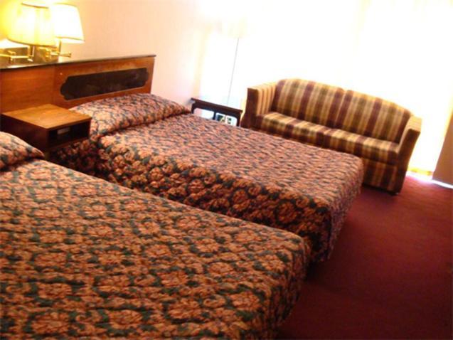Gray Plaza Motel Benton Εξωτερικό φωτογραφία